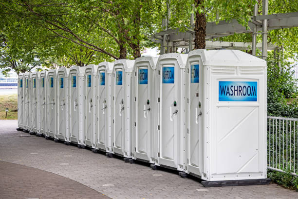 Best Construction site porta potty rental  in Nedrow, NY